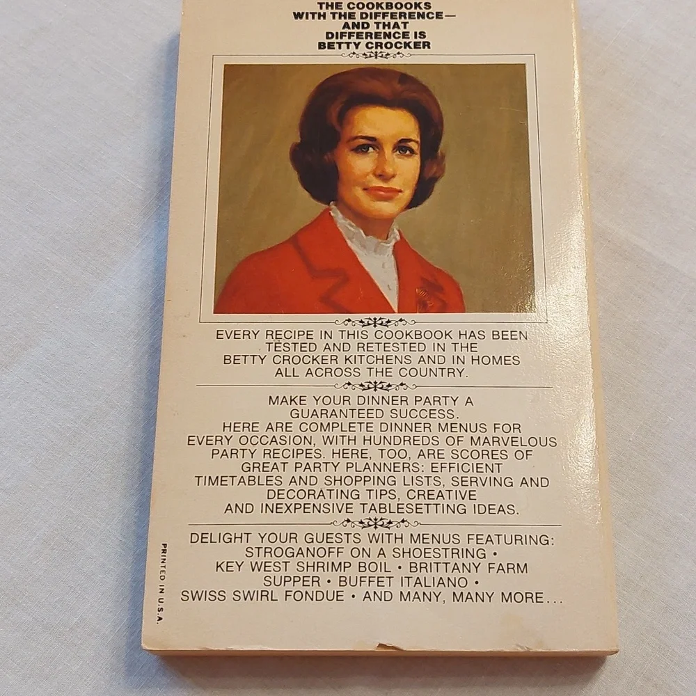 Vintage 1975 Betty Crocker Dinner Parties Cookbook